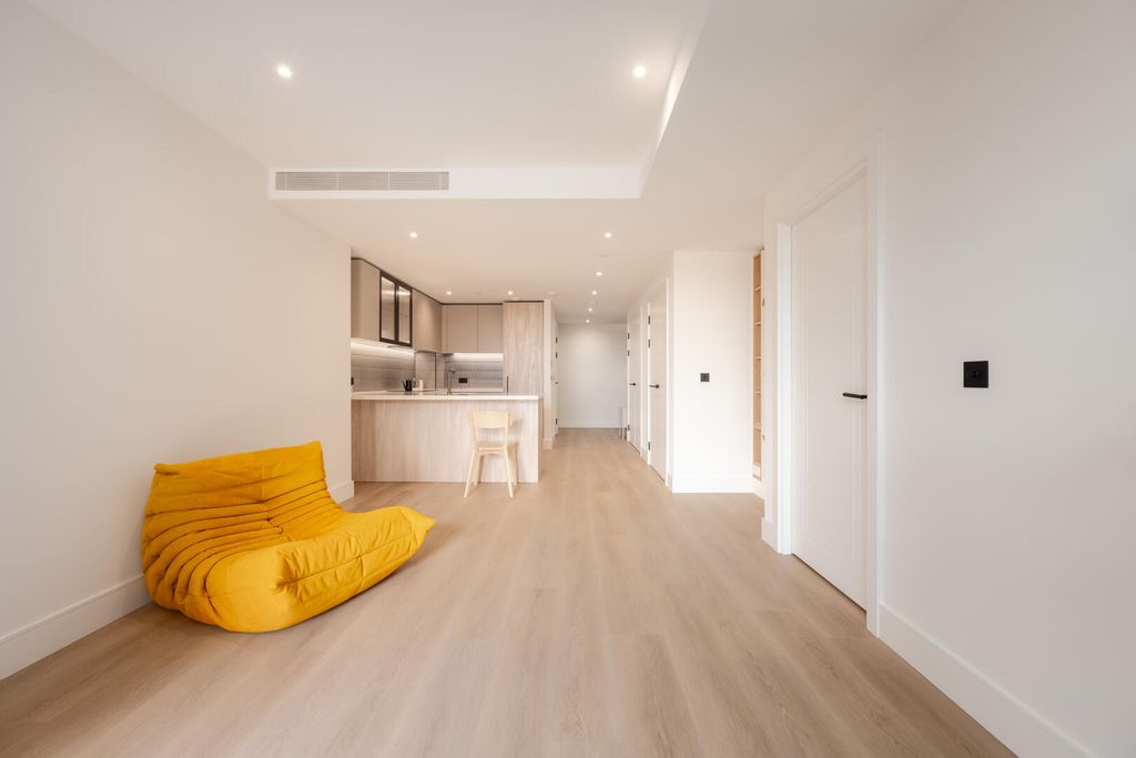 Property photo 3 of 25 7.Jpg