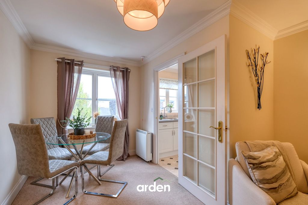 Property photo 3 of 20