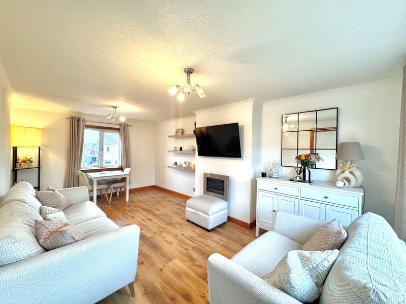 Property photo 2 of 17 Photo 2