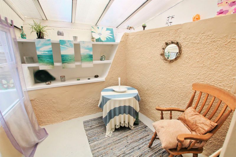 Property photo 3 of 34 Photo 40