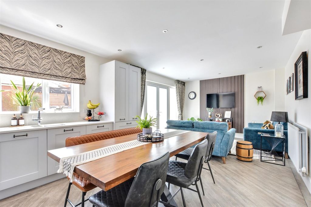 Property photo 2 of 22 Openned Planned Kitchen Diner Living_2.Jpeg