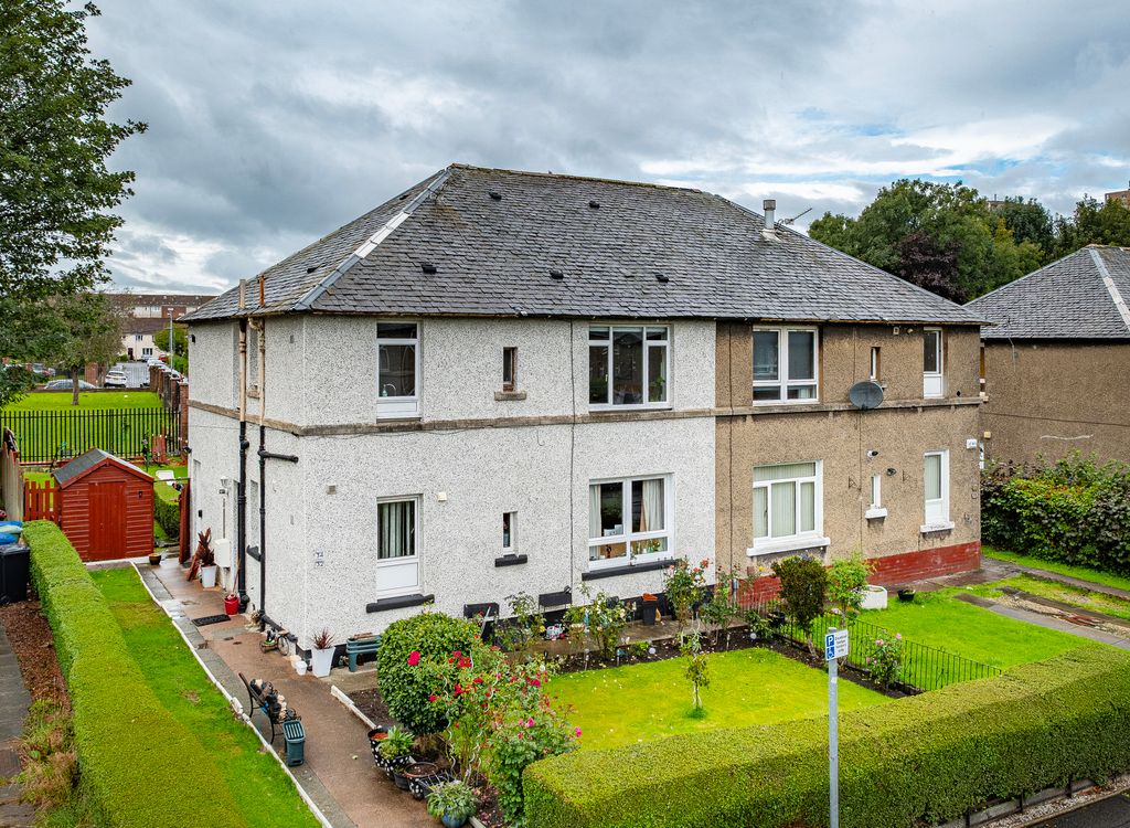 Property photo 1 of 30
