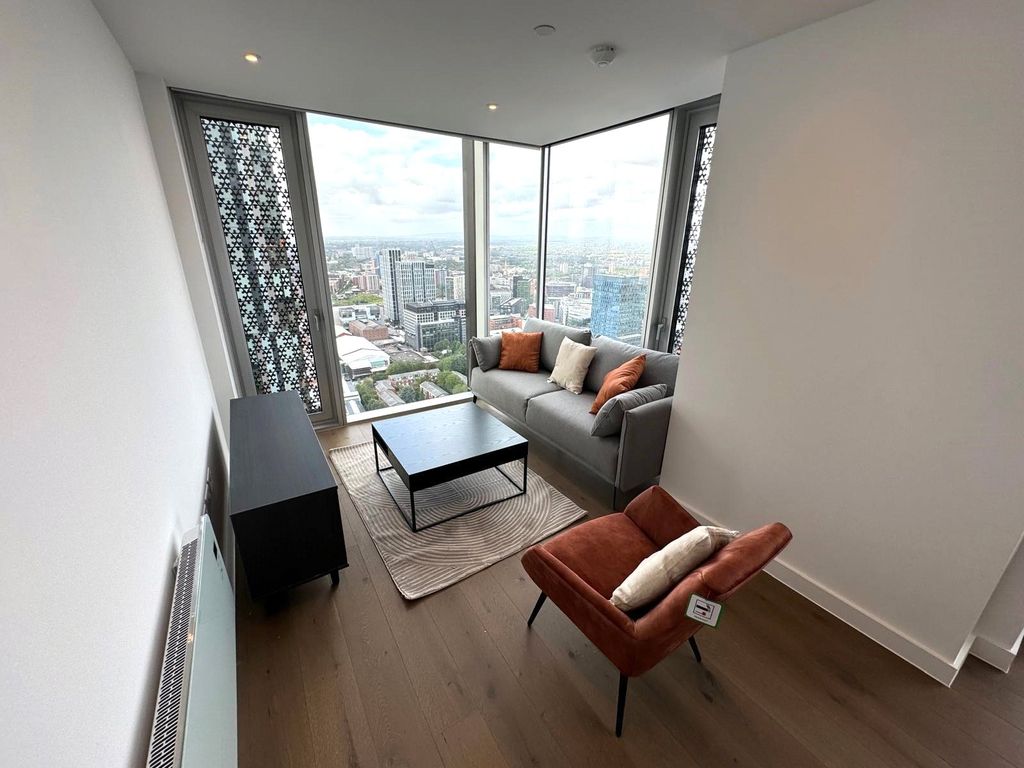 Property photo 3 of 19 Picture No. 04