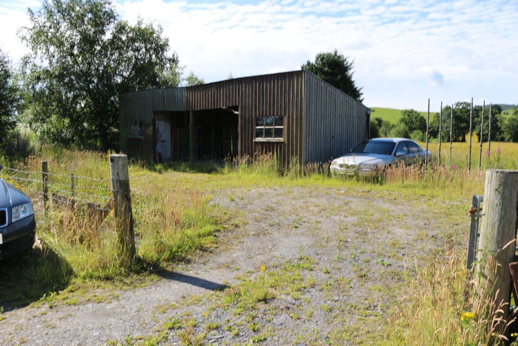 Property photo 2 of 4