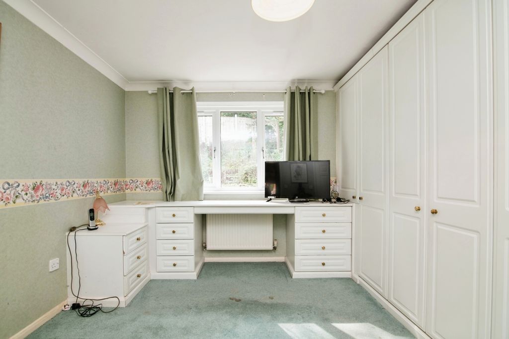 Property photo 2 of 15
