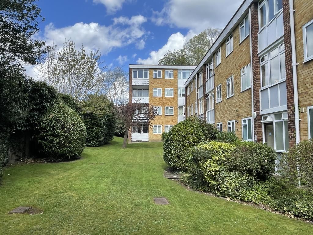 Property photo 2 of 11 External Grounds