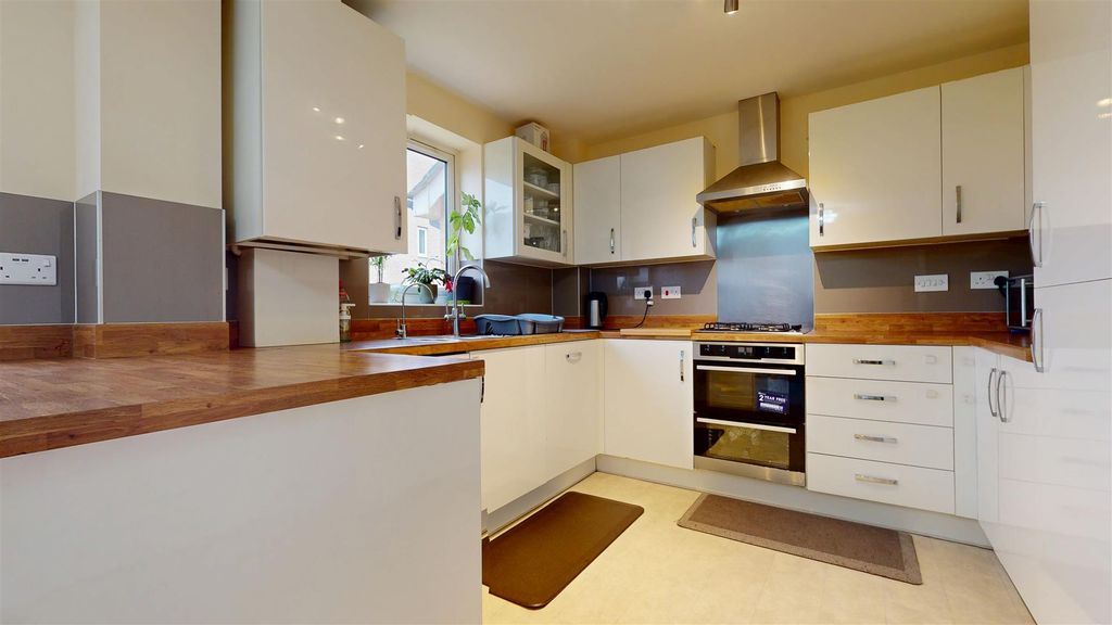 Property photo 3 of 23 02222026_194546.Jpg