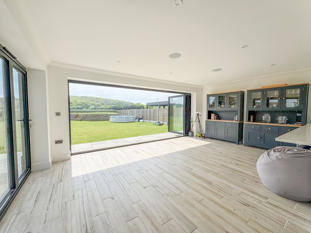Property photo 3 of 37 Dining Space