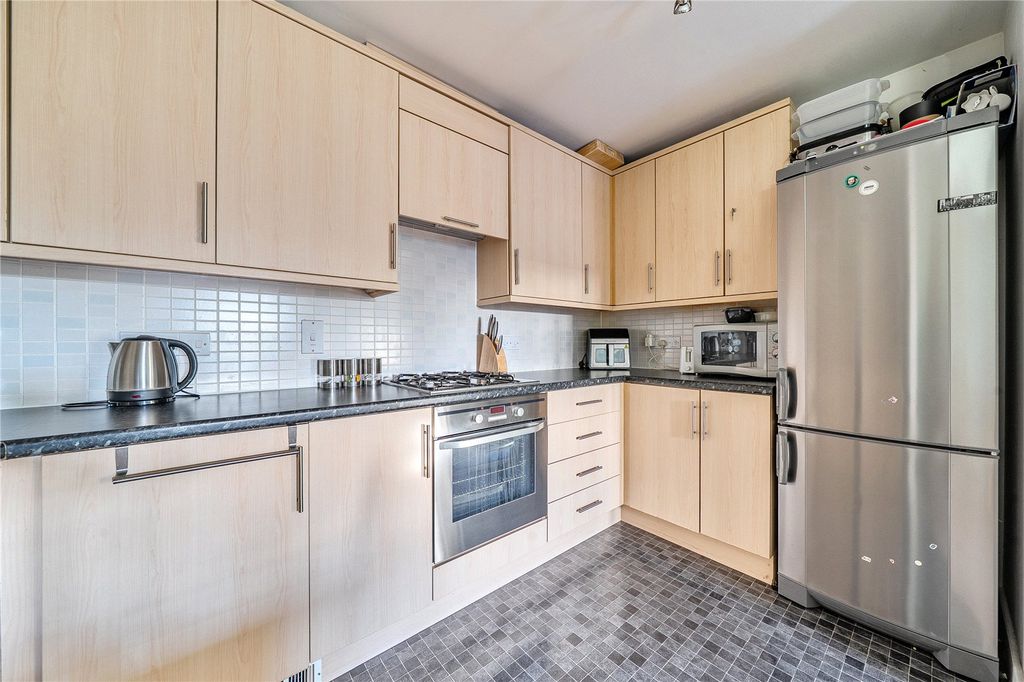 Property photo 3 of 15 Picture No. 04