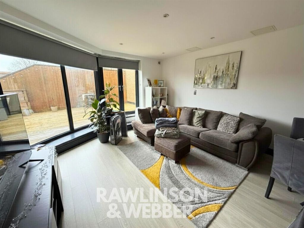 Property photo 1 of 7 Untitled Design (8).Png