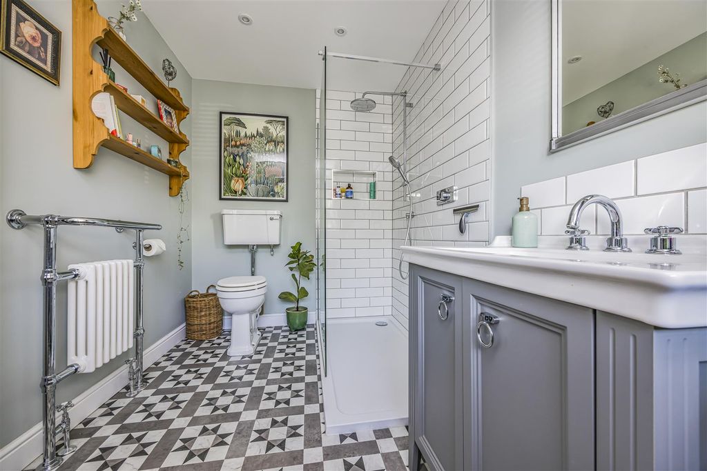 Property photo 3 of 22 Blackcap Close, Rowland's Castle-Porticomarketing-