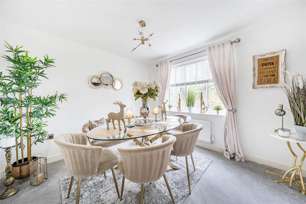 Property photo 3 of 28 1388466-8-693c3A852782c.Jpg