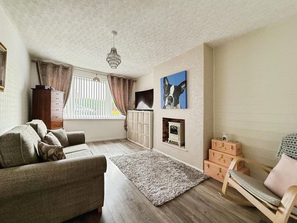 Property photo 2 of 19 9A362212--4F16-A252-A6F4EE847411-87240-00001Be2D7E