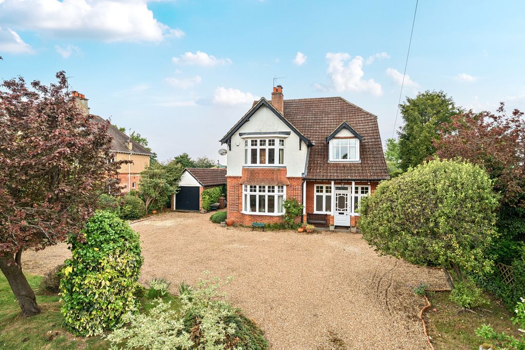 Property photo 1 of 26 1451736-1-69Fa186...