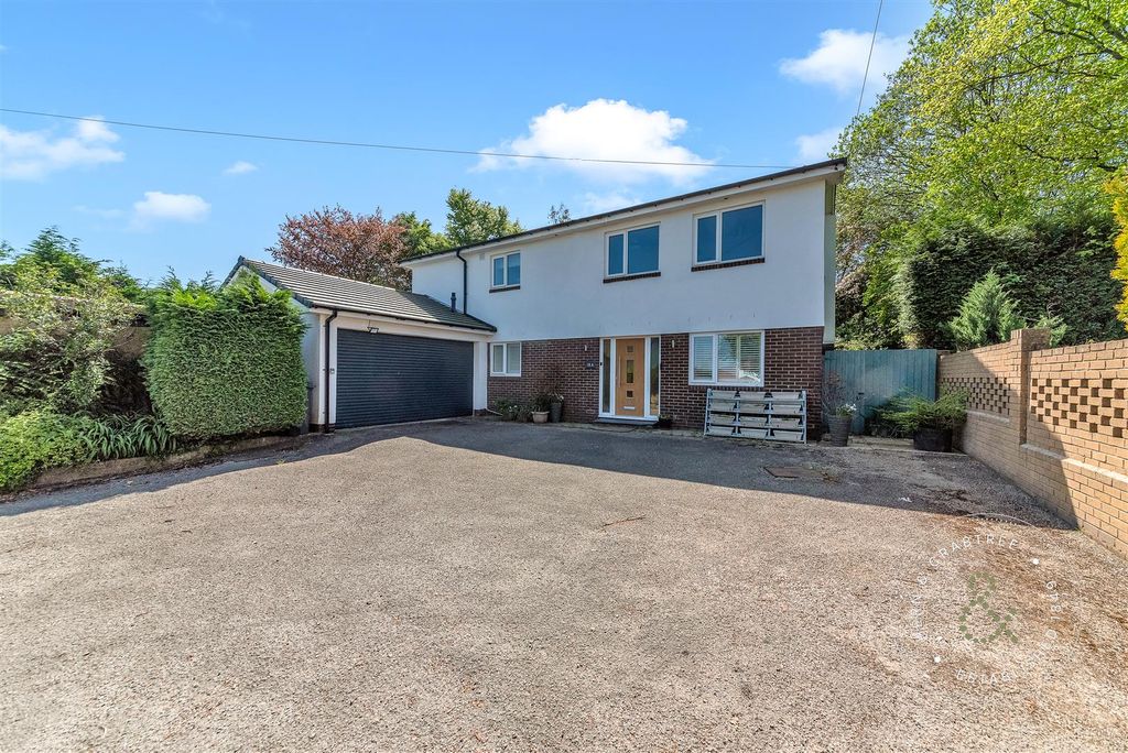 Property photo 1 of 39 Llwyn-Y-Pia-Road-36.Jpg