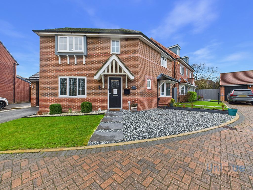 Property photo 1 of 25