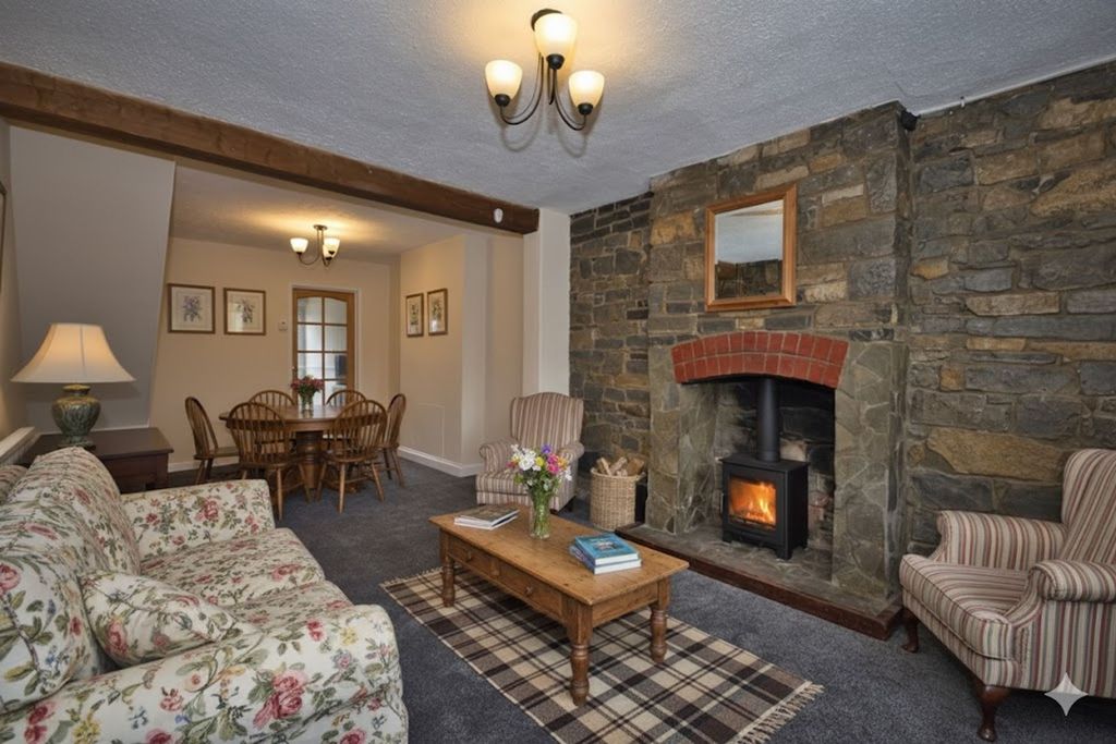 Property photo 1 of 13 Lounge Dining Room