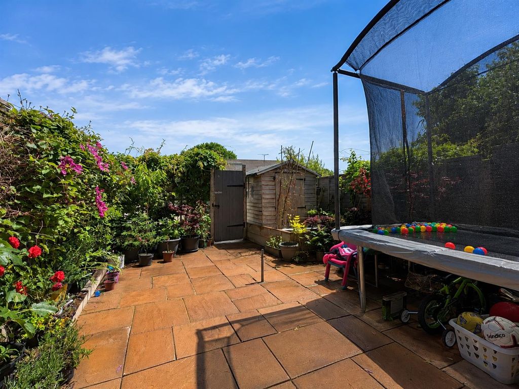 Property photo 3 of 13 64761587-2B13-4Afc-8326-D2E407793C7A.Png