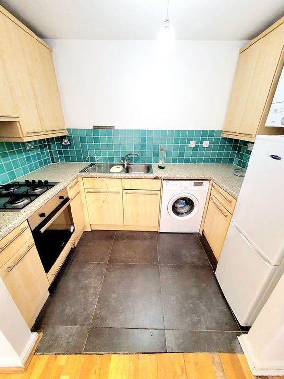 Property photo 3 of 8