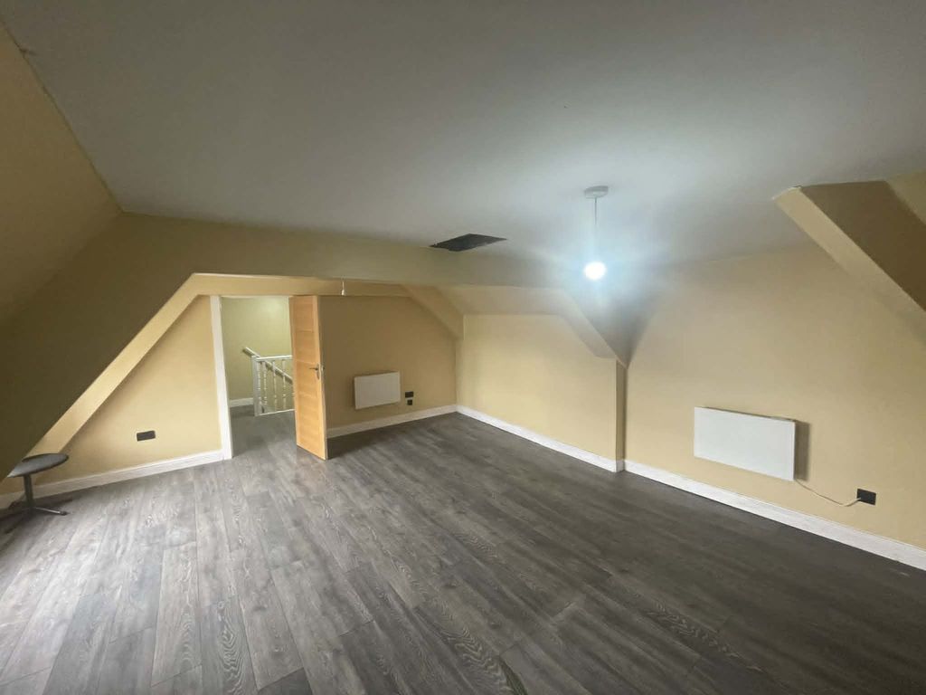 Property photo 3 of 29