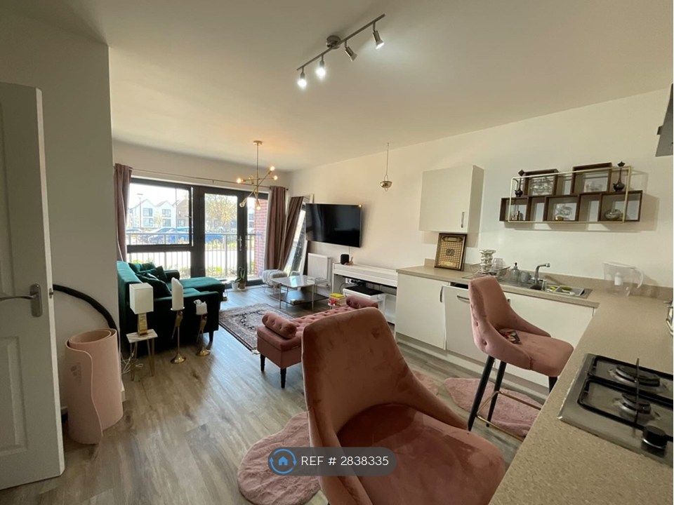 Property photo 2 of 6