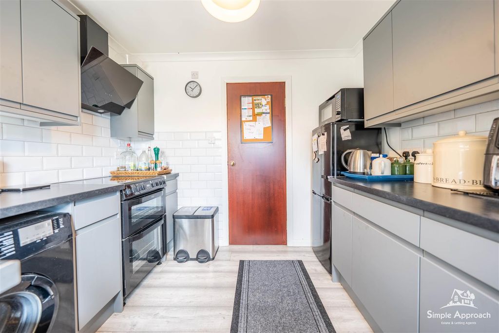 Property photo 3 of 20 Dsc09989-Hdr.Jpg