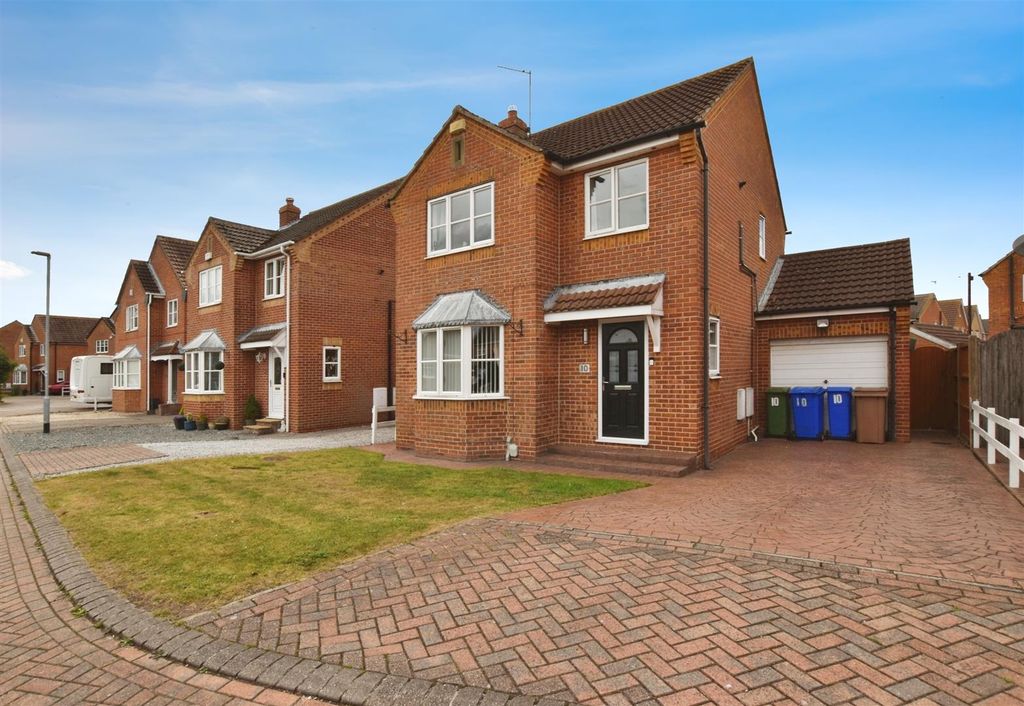 Property photo 1 of 24 A1d0Aff7-Front 20A.Jpg