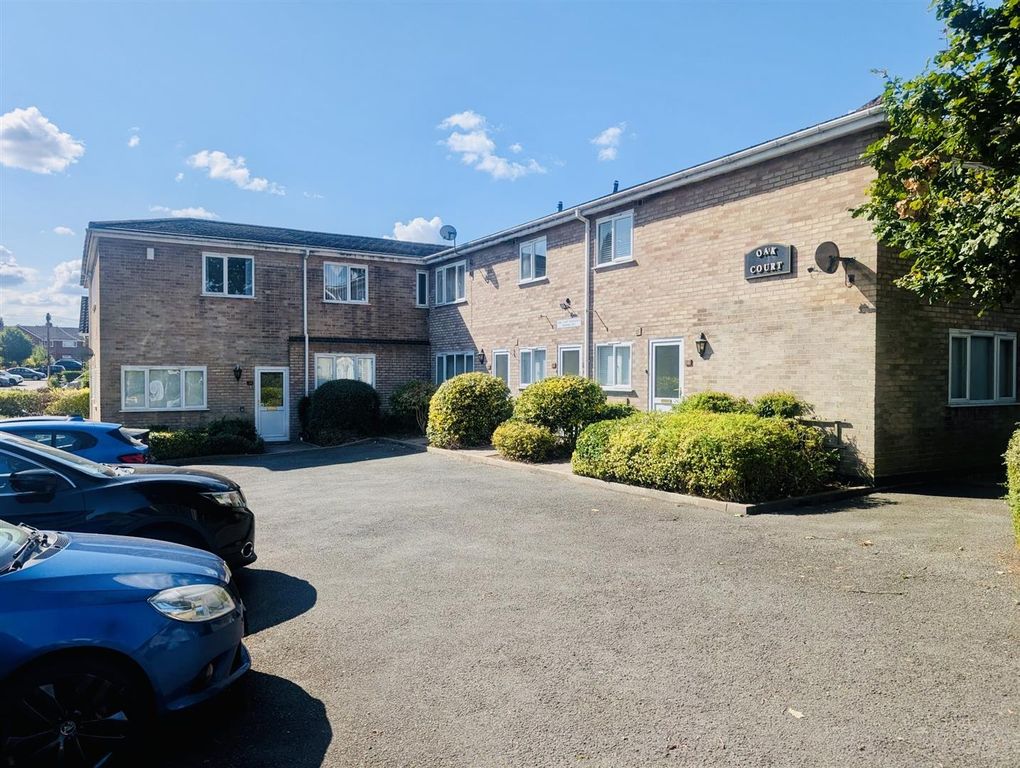 Property photo 1 of 8 Fe158c6B-d1A0-40ee-Bb49-78B4Ff099A47.Jpg