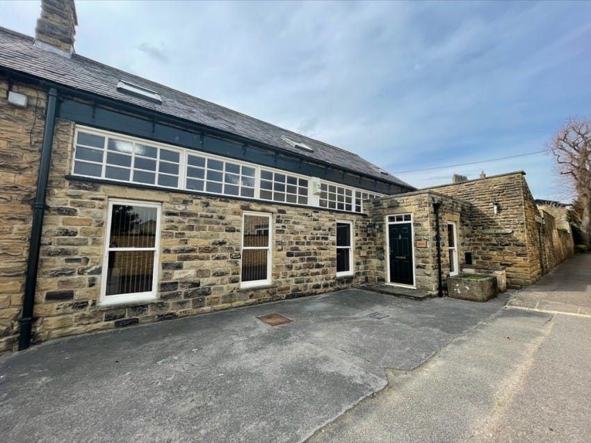 Property photo 1 of 8 850Pagespeedcecg231Moe.Jpg