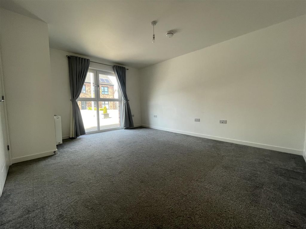 Property photo 3 of 14 4.Jpg