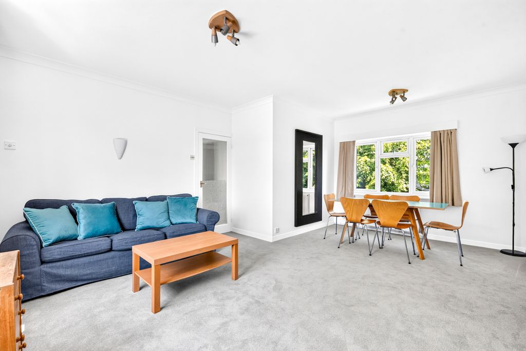 Property photo 1 of 14 Living Room 4