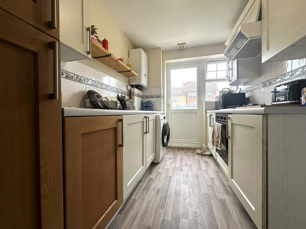Property photo 2 of 10 Picture No. 02