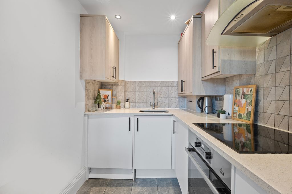 Property photo 3 of 6 Picture No. 03