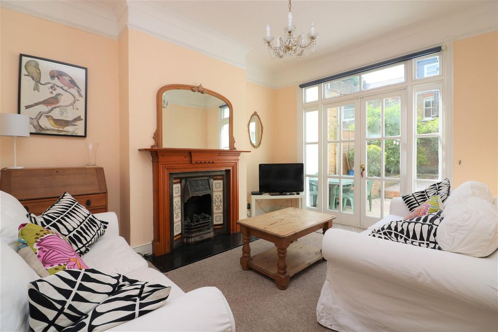 Property photo 1 of 8 Ridgdale Street.Jpg