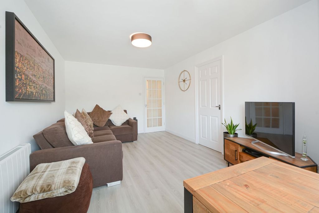 Property photo 3 of 15 1Zqpvgja