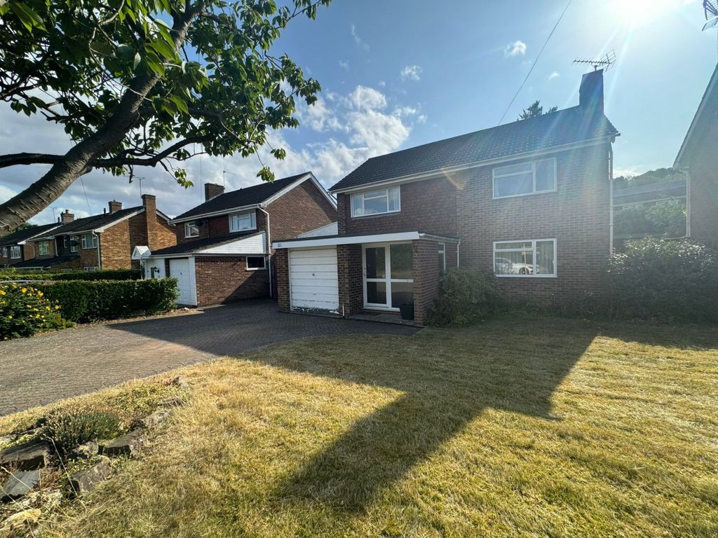 Property photo 2 of 21