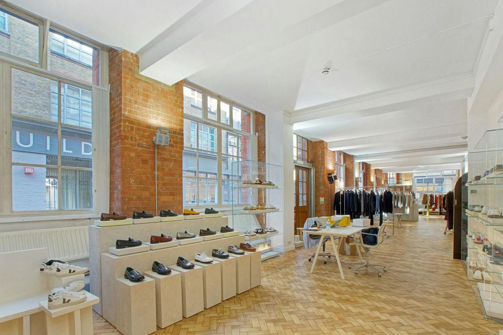 Property photo 3 of 13 13Bunderwoodrown17Lzshoreditchhoxtonoldstreetdistrictofficeshowroomstudioforsaletoletinternal1Dominionlondon.Jpg