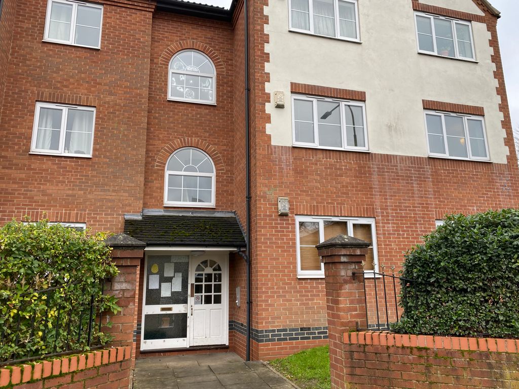 Property photo 1 of 5 Front