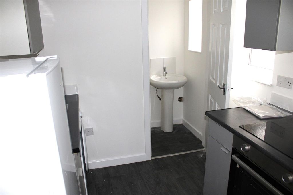 Property photo 3 of 5 Img_0104.Jpg