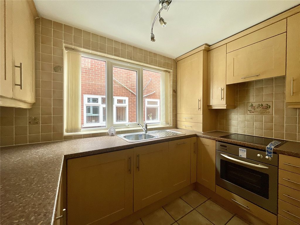 Property photo 2 of 17 Picture No. 44