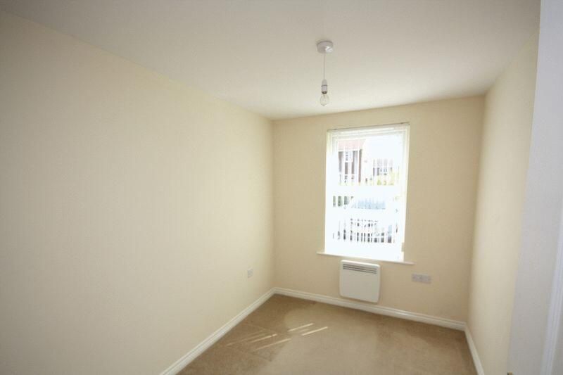 Property photo 3 of 6 Bedroom