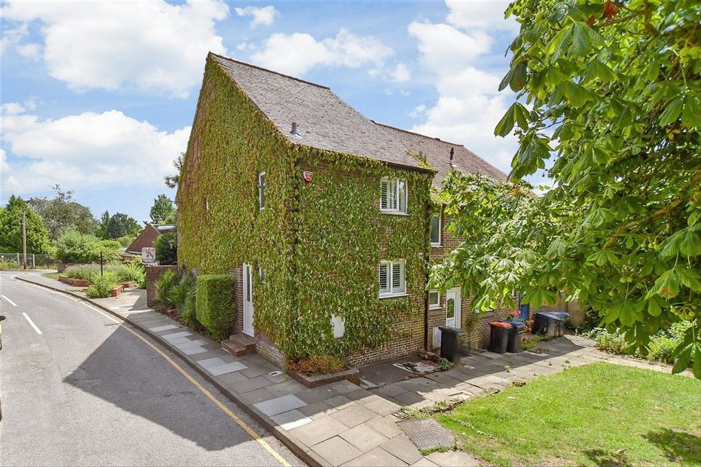 Property photo 1 of 11 External (Web)