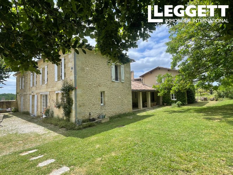Property photo 2 of 10