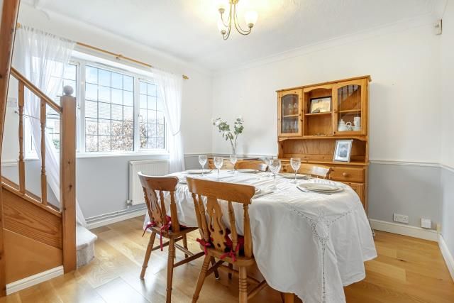 Property photo 2 of 10 Dining Room