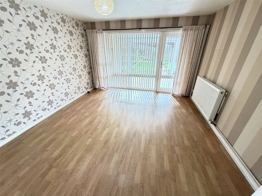Property photo 3 of 14 Picture No. 19
