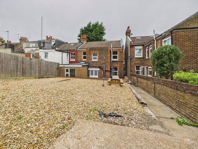 Property photo 3 of 19 Photo 20