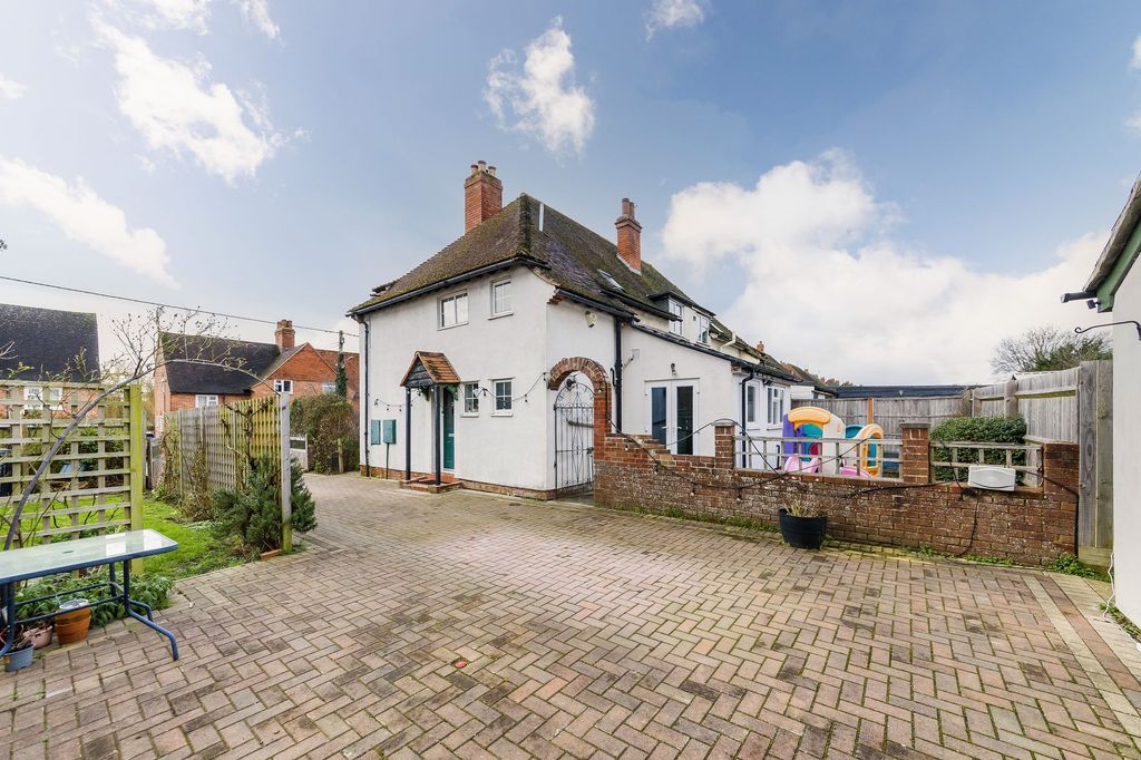 Additional image 19 of 4 bed semi-detached house for saleKynaston Road, Didcot OX11