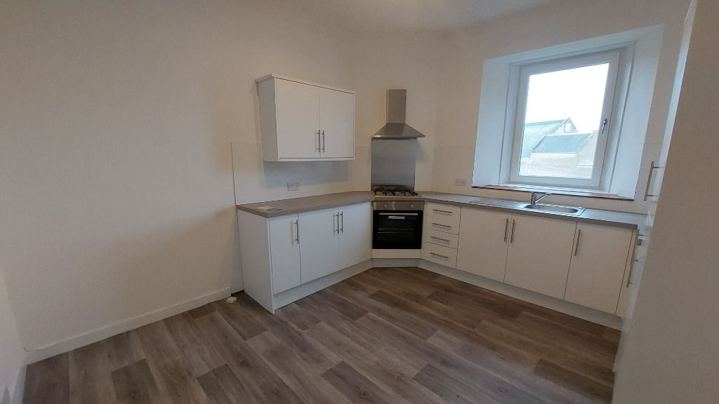 Property photo 3 of 9 Photo 3