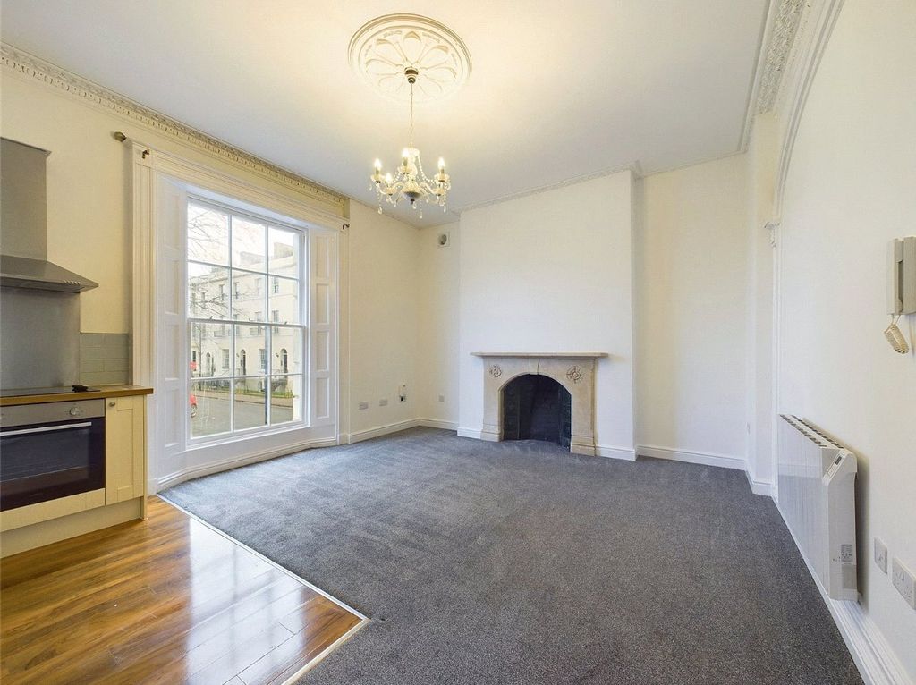 Property photo 2 of 7 Picture No. 06