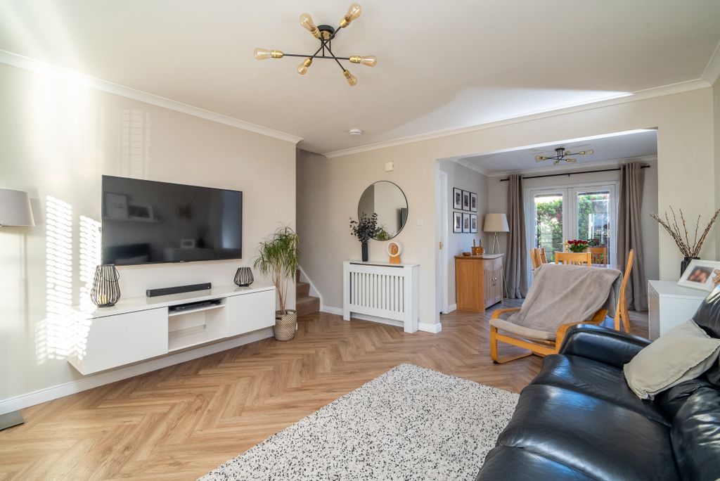 Property photo 3 of 22 Property Image 3